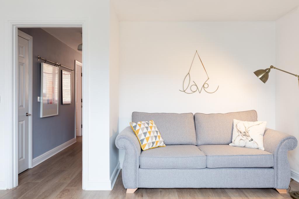 Modern Loft Grand Central Бирмингем Экстерьер фото