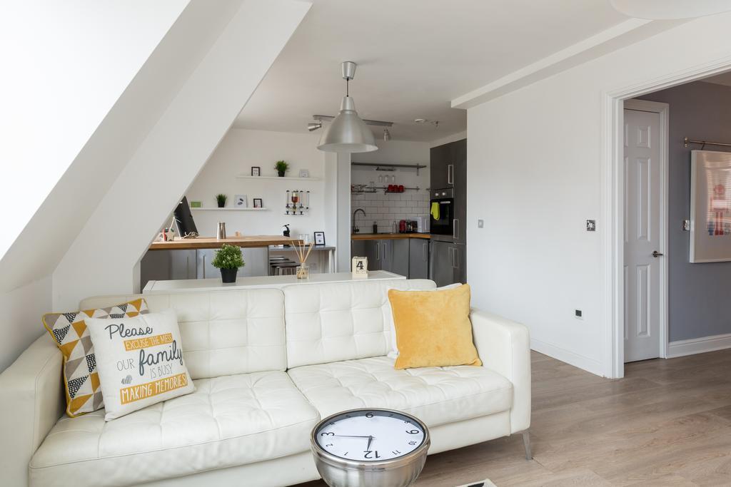 Modern Loft Grand Central Бирмингем Экстерьер фото